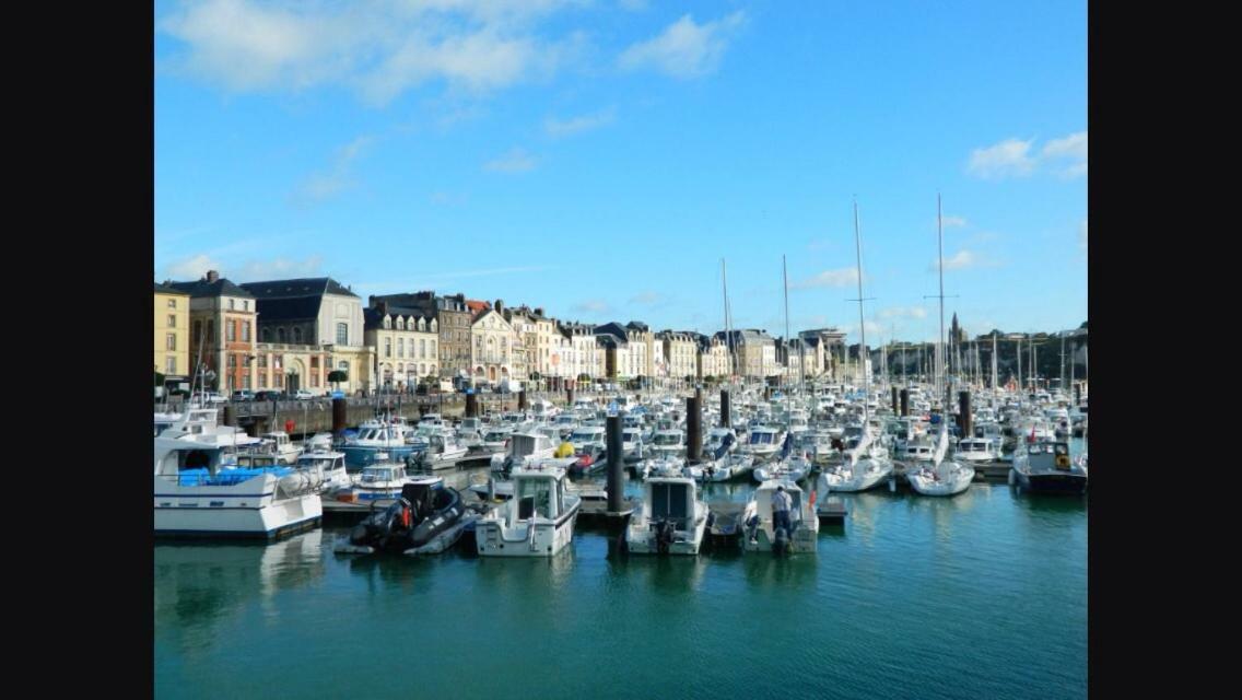 Gite L'Etoile De Mer Eus  Eksteriør bilde